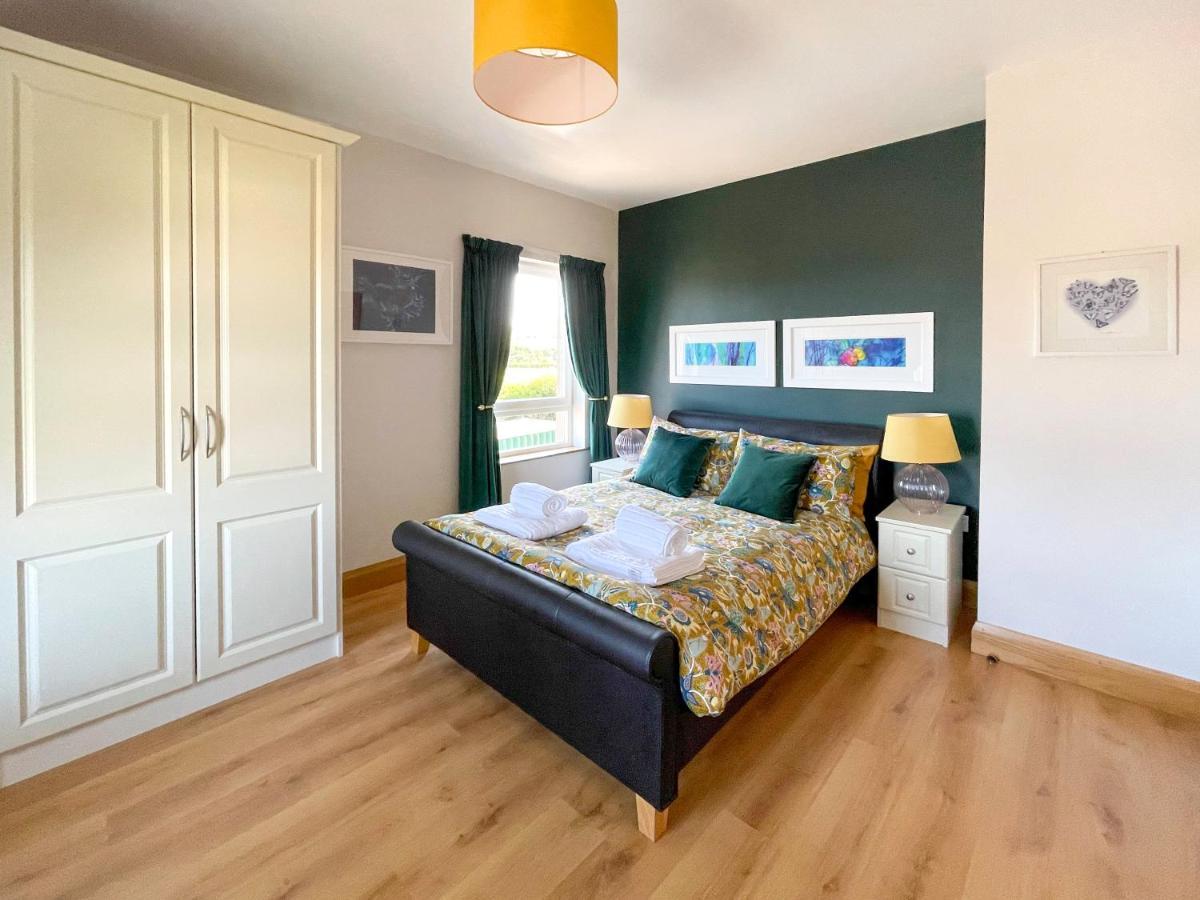 Mount Edwards Hill Guest Accommodation Cushendall Eksteriør bilde